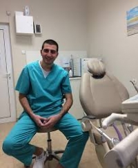 Д-р Васил Симеонов - стоматолог - гр. Перник