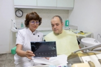 Д-р Ани Такова - Специалист по дентална медицина, София | Протетично възстановяване на дефекти на зъбната коронка и зъбните редици, Импланти по системата BioHorizons (американски), Детски зъболекар, София | Dentist for your dental problems in Sofia